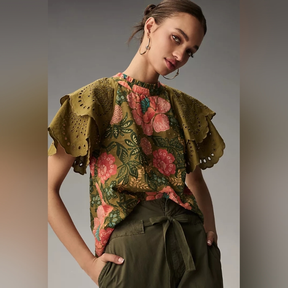FARM RIO Eyelet Short Sleeve Blouse Top Embroidered XS NEW